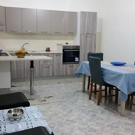 Apartment Via Degli Elleni - 2